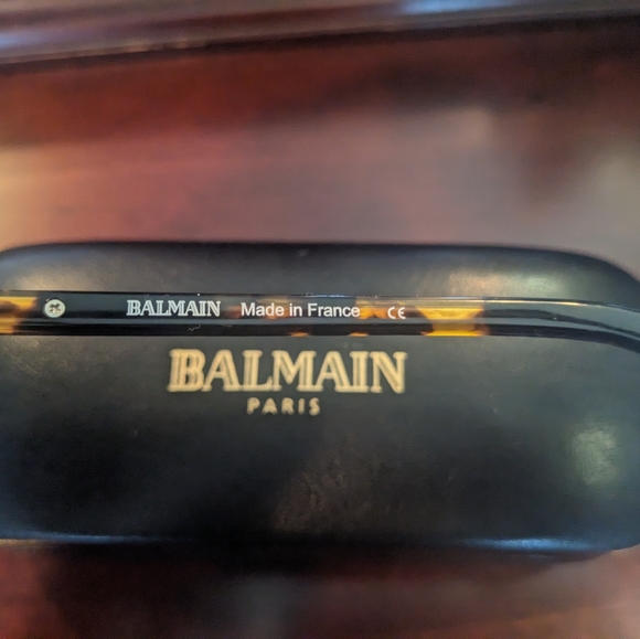 Balmain 55 mm Round Tortoiseshell Sunglasses - Picture 4 of 5